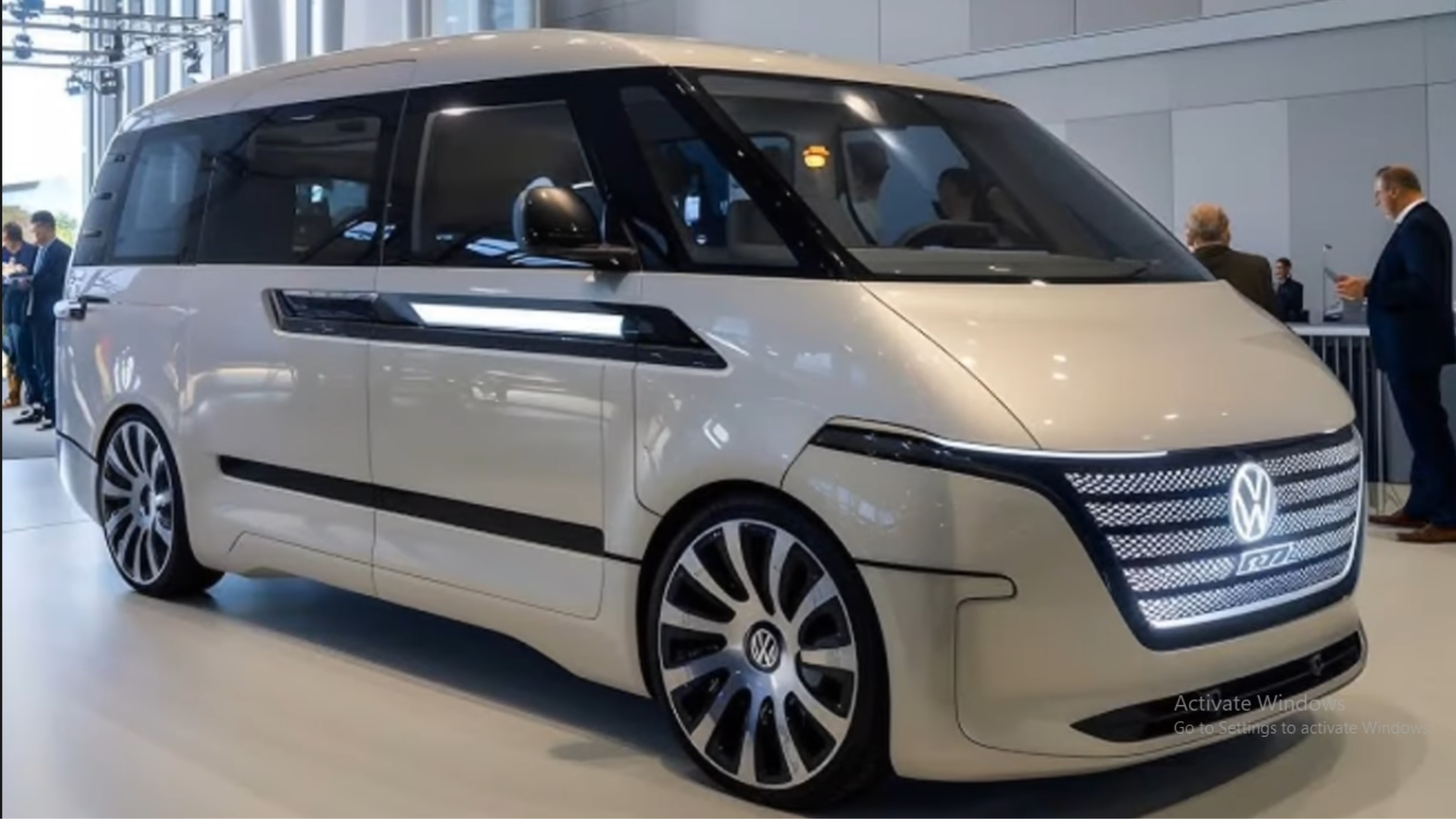 Volkswagen’s Electric Microbus Returns